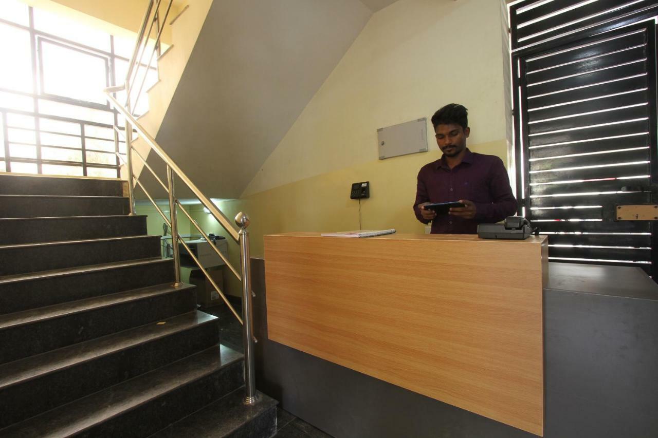 Oyo Flagship 31042 Sunil Residency Hotell Coimbatore Eksteriør bilde